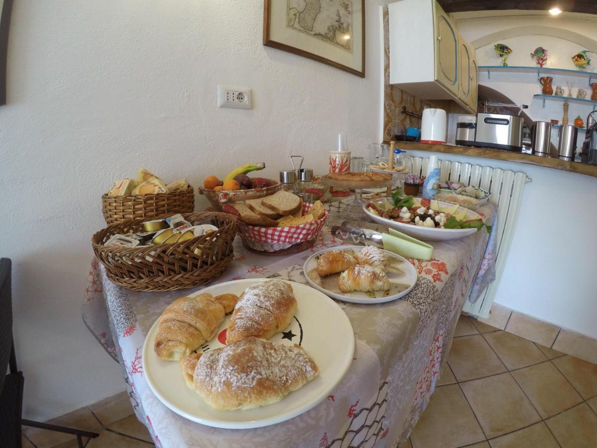 Bed and Breakfast Bb Il Generale Шилла Екстер'єр фото