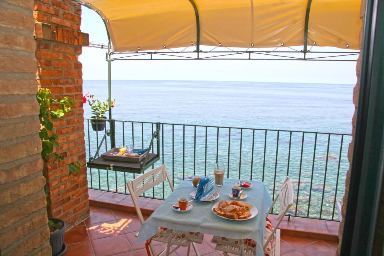 Bed and Breakfast Bb Il Generale Шилла Екстер'єр фото