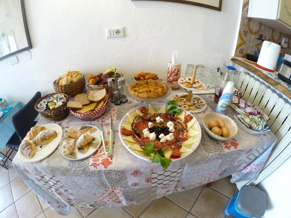 Bed and Breakfast Bb Il Generale Шилла Екстер'єр фото