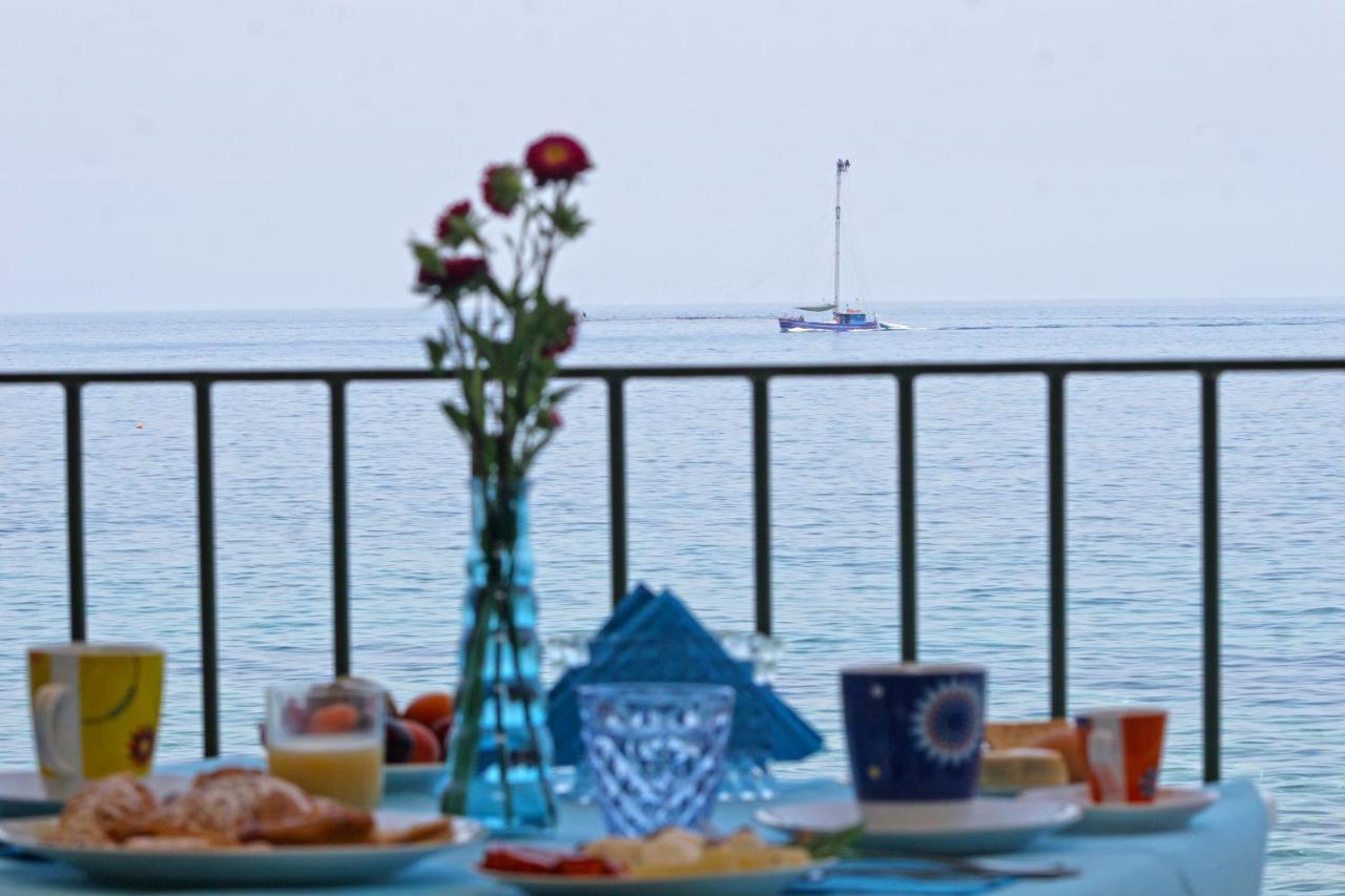 Bed and Breakfast Bb Il Generale Шилла Екстер'єр фото