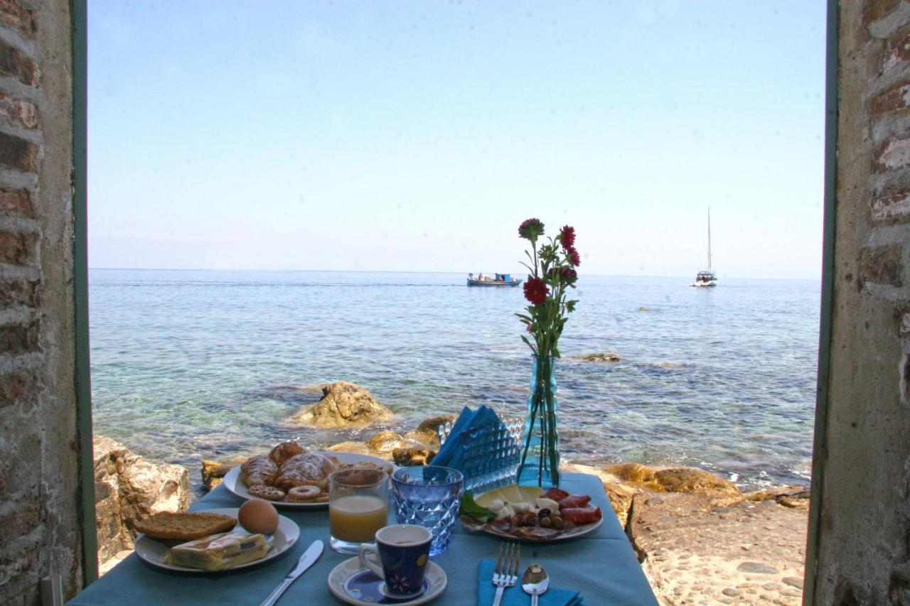 Bed and Breakfast Bb Il Generale Шилла Екстер'єр фото